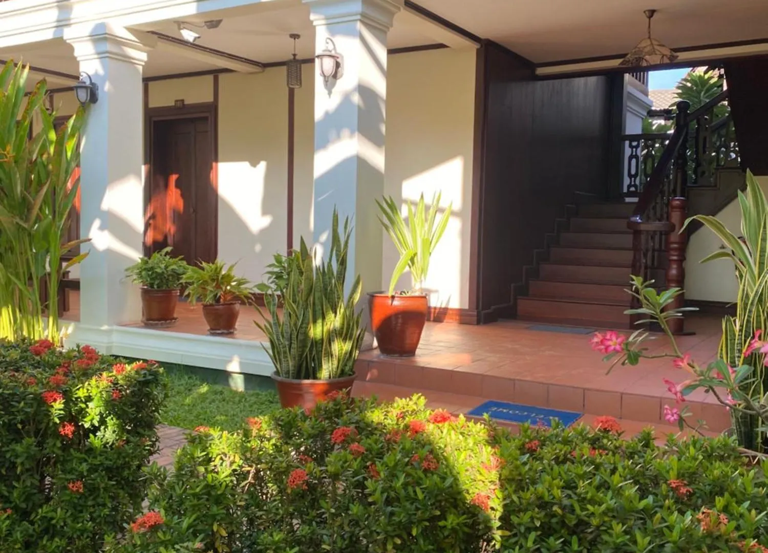 Luang Prabang Residence & Travel Laos
