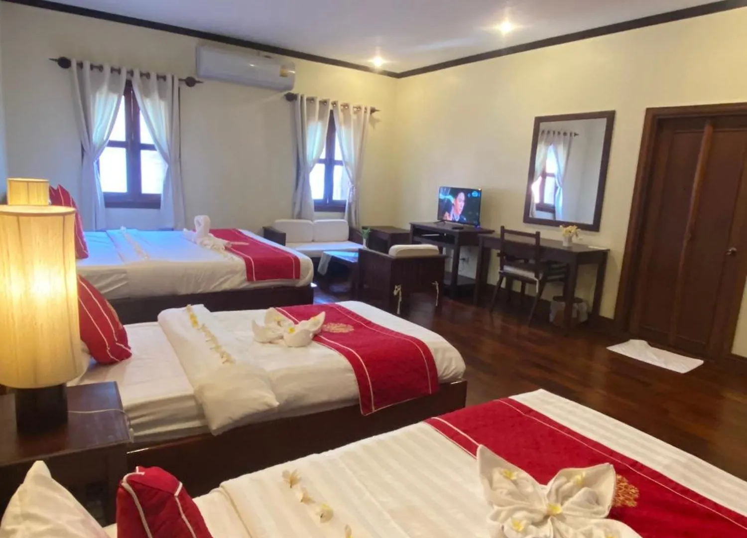 Luang Prabang Residence & Travel Otel Luang Prabang