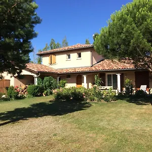 le-paradis-de-la-provence.hotels-rhonealpes.com/
