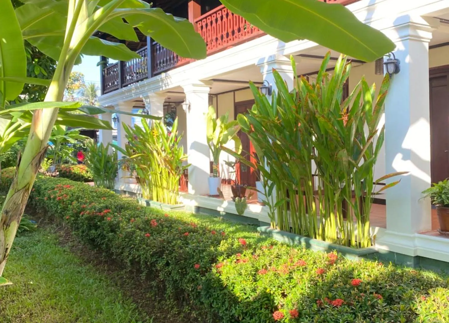 Luang Prabang Residence & Travel Hotel